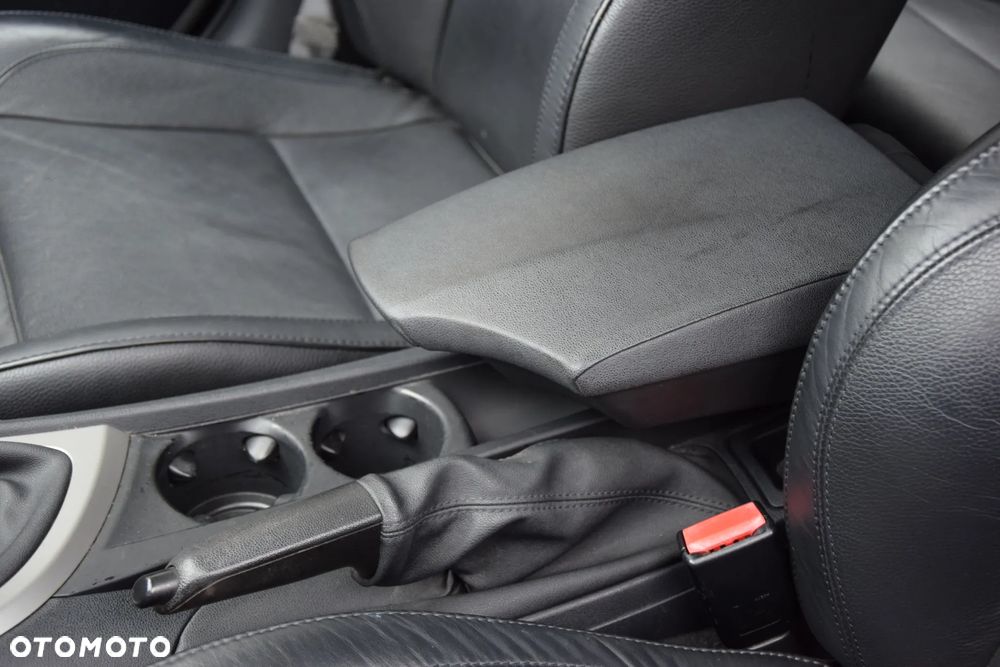 BMW Seria 1 - 26