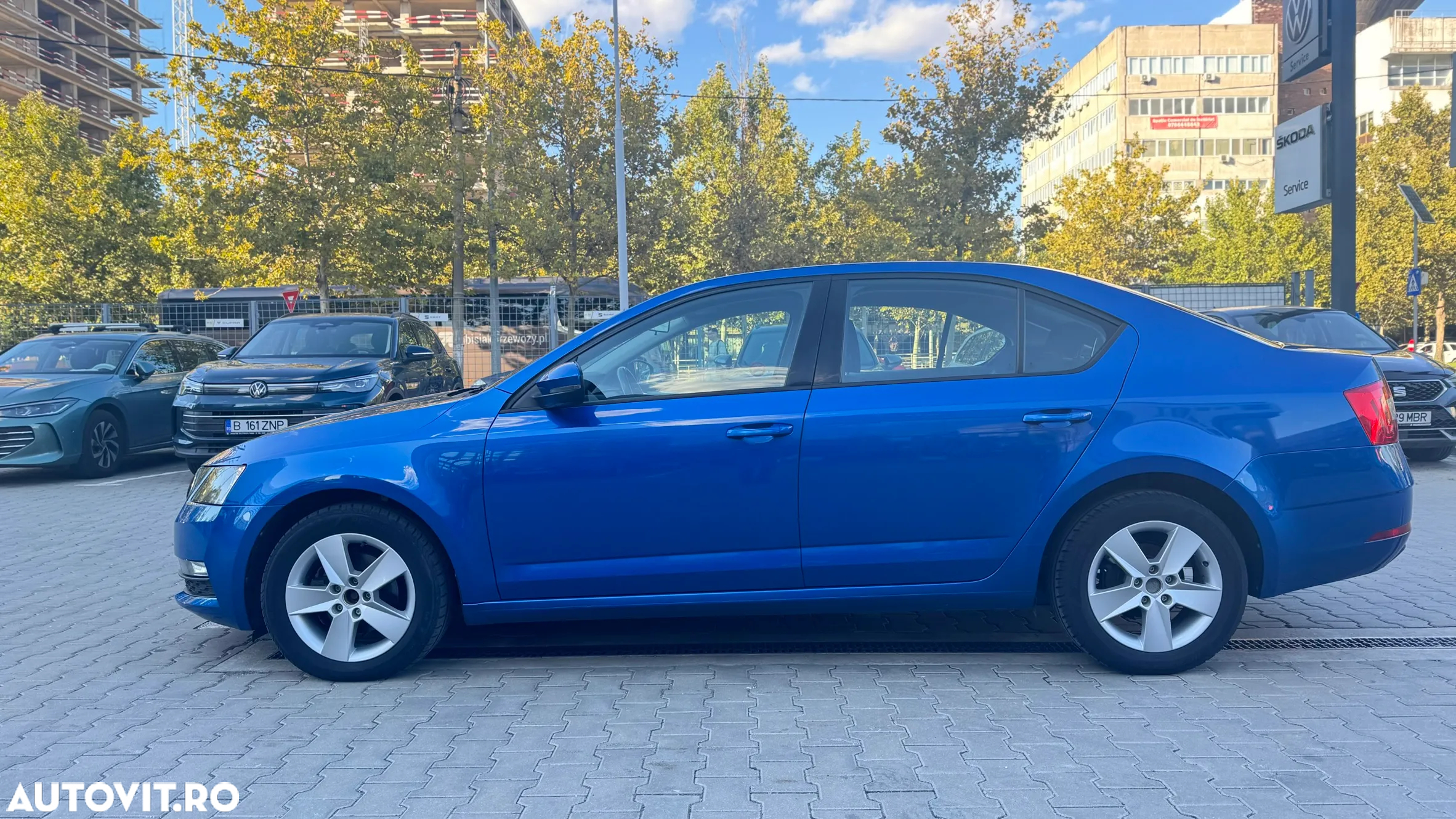 Skoda Octavia 1.6 TDI DSG Ambition - 10