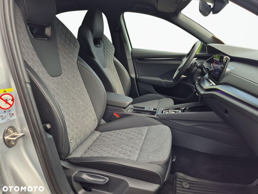 Skoda Octavia 2.0 TDI Sportline DSG - 16