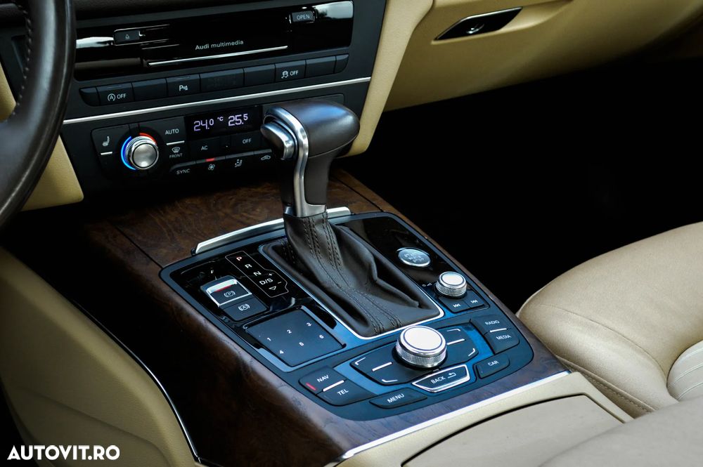 Audi A6 3.0 TDI DPF quattro S tronic - 37