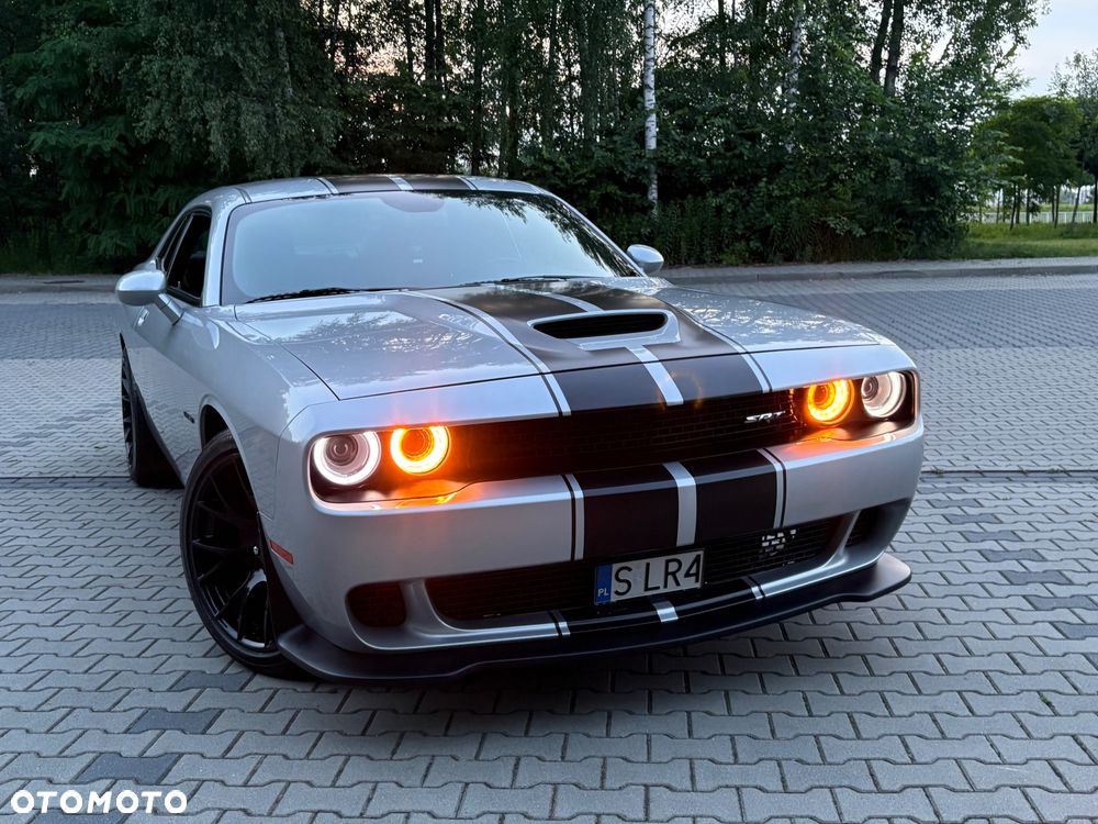 Dodge Challenger 5.7 R/T - 1