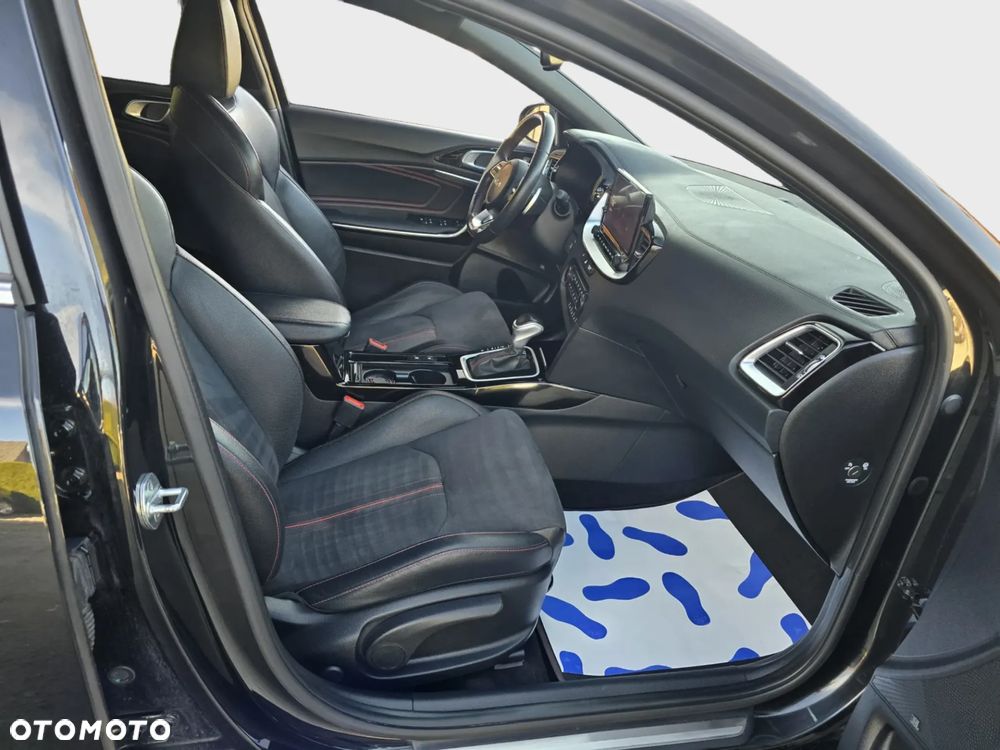 Kia ProCeed 1.6 T-GDI DCT7 OPF GT - 19