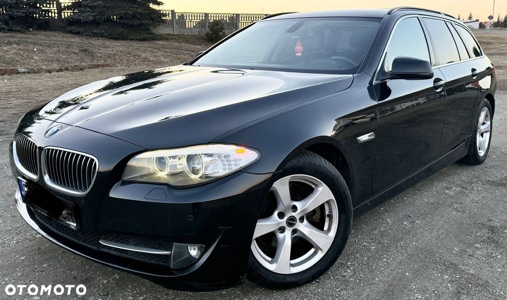 BMW Seria 5 520d Blue Performance - 1