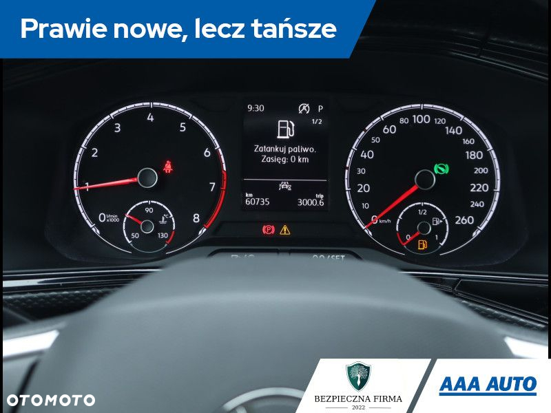 Volkswagen T-Cross - 12