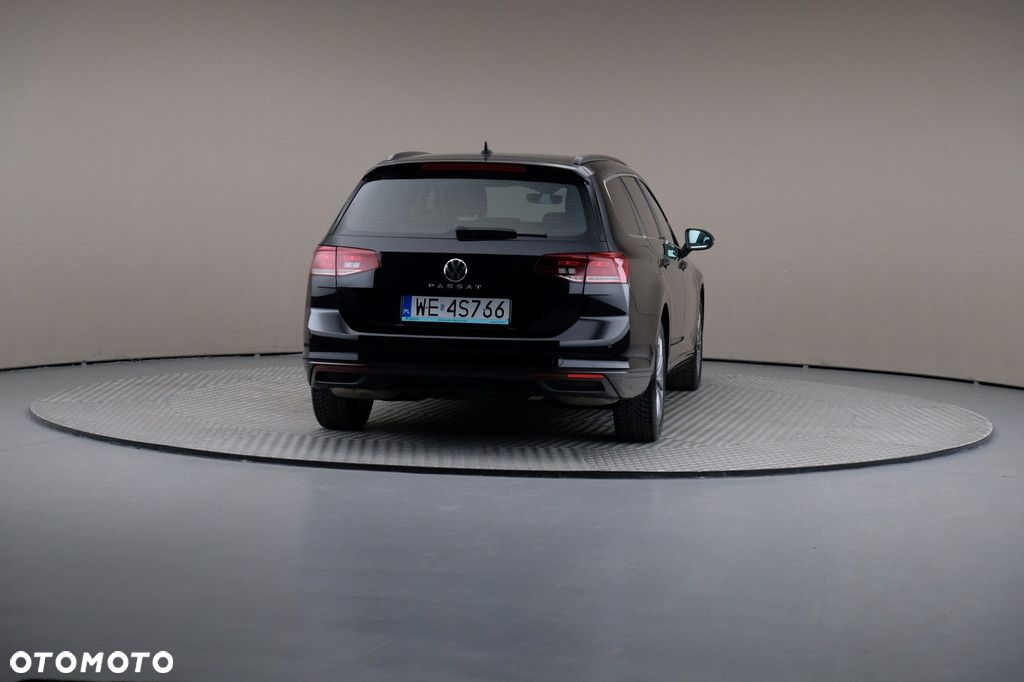 Volkswagen Passat 2.0 TSI Business DSG - 5
