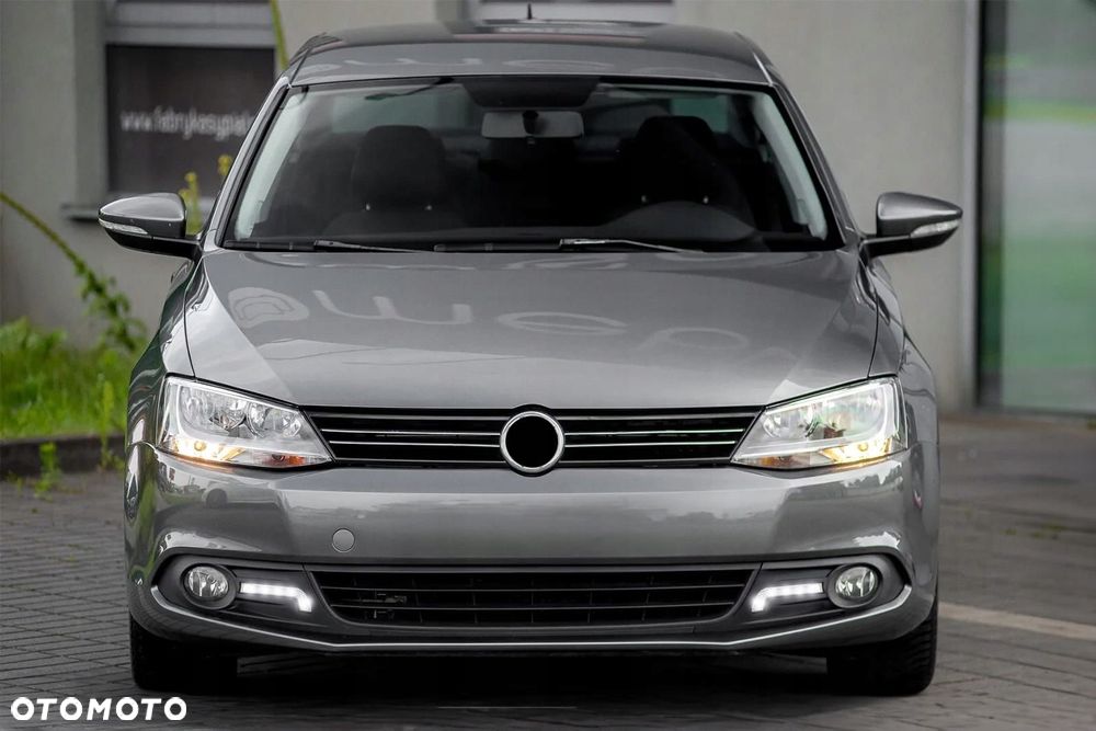 volkswagen jetta iv 2011-2015 światła do jazdy dziennej drl led - 3