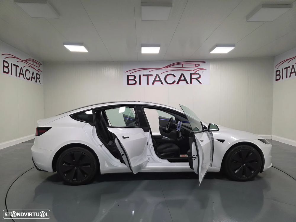 Tesla Model 3 Tração Traseira Premium - 25