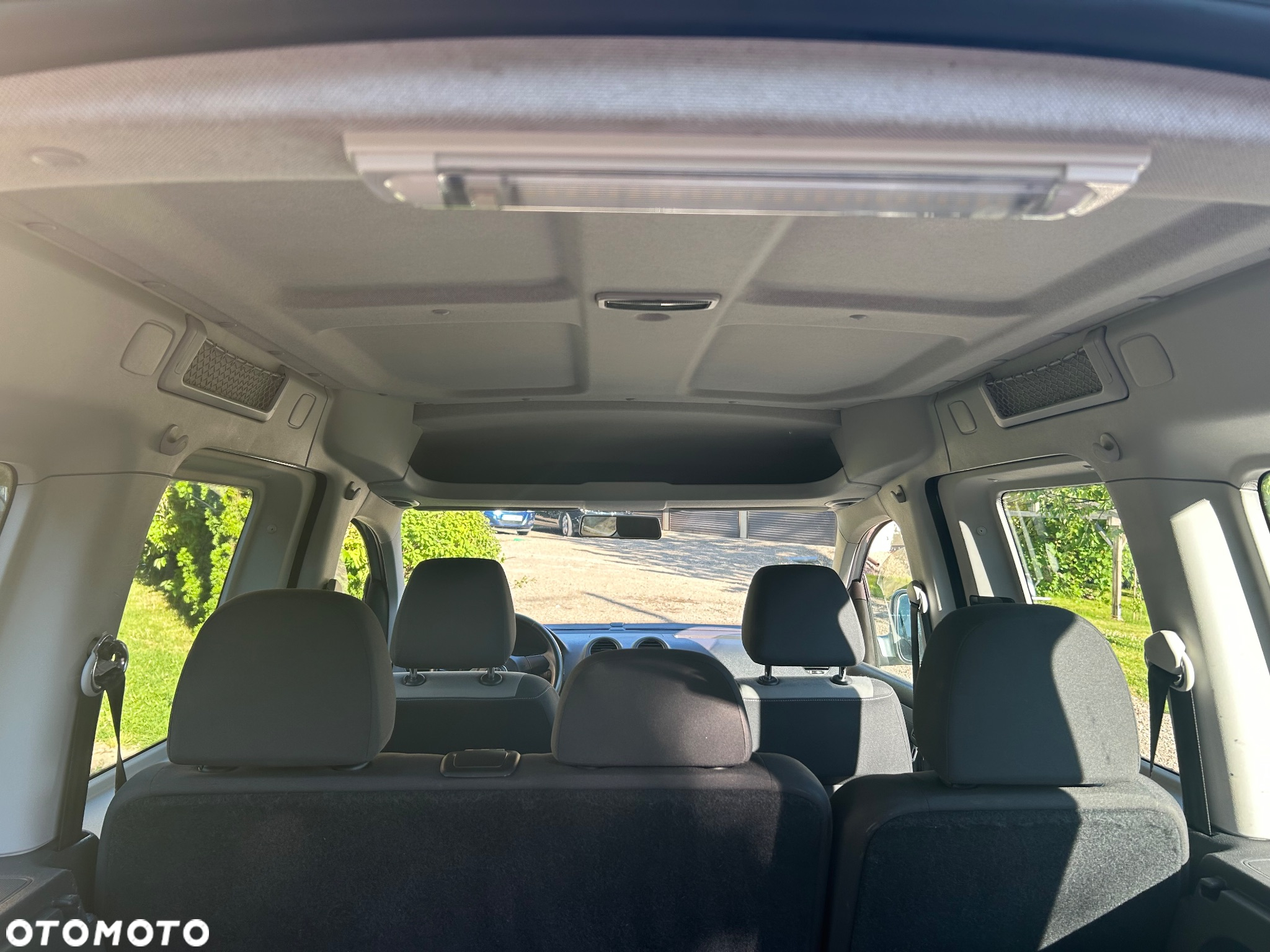 Volkswagen Caddy - 4