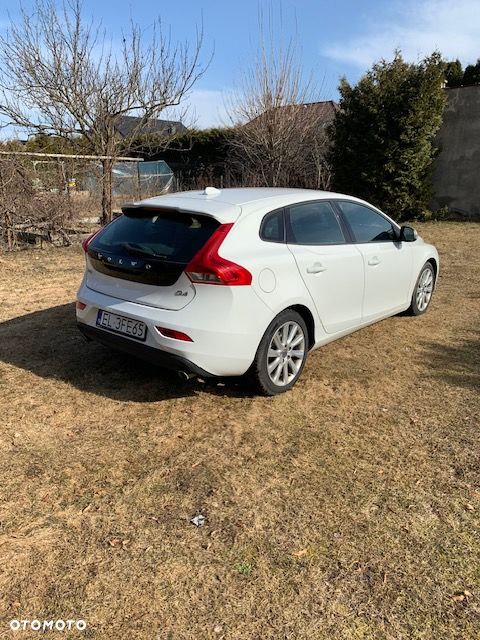 Volvo V40 D4 Kinetic - 6