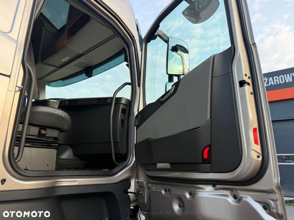 Volvo FH/540/EURO6/FULL LED/SKÓRY/NAVI/METALIK /ON1100 L/SPROWADZONY - 24