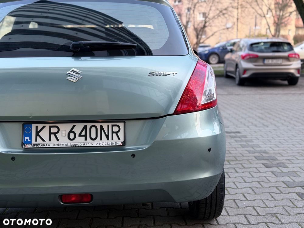 Suzuki Swift 1.2 Premium - 5