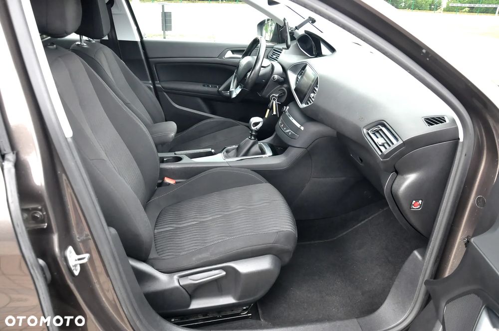 Peugeot 308 1.6 e-HDi Active S&S - 30