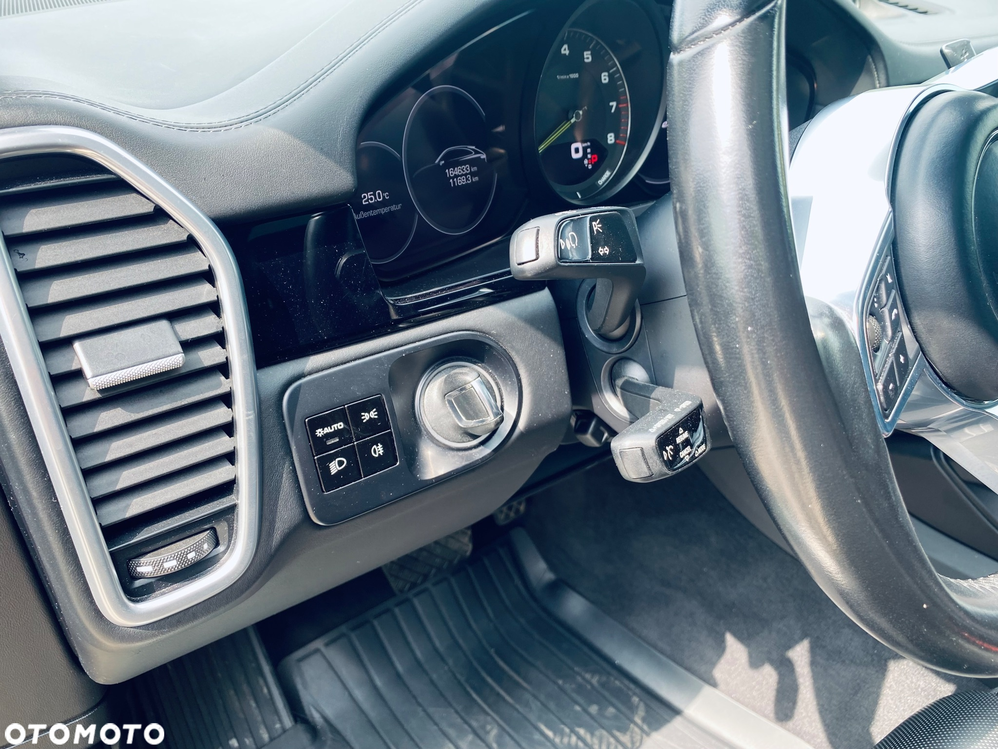 Porsche Cayenne E-Hybrid - 9