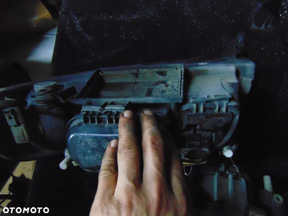 Lampa prawa przód Audi a4 b5 lift - 3