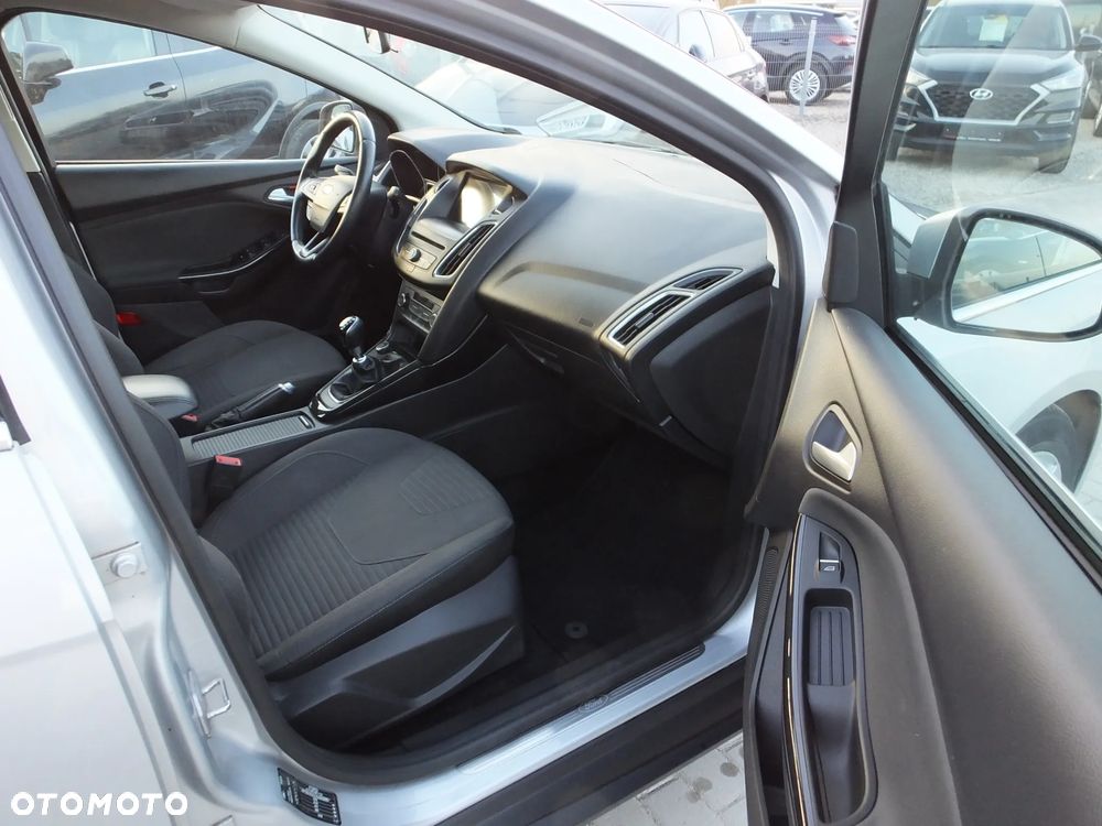 Ford Focus 1.5 TDCi DPF Start-Stopp-System Titanium - 31