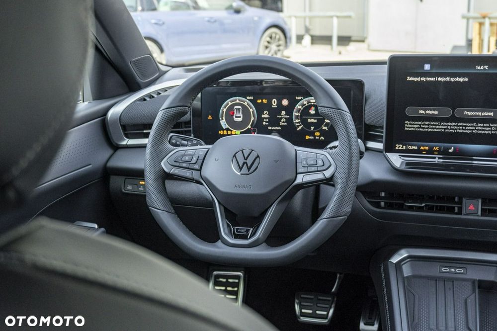 Volkswagen T-Roc - 24
