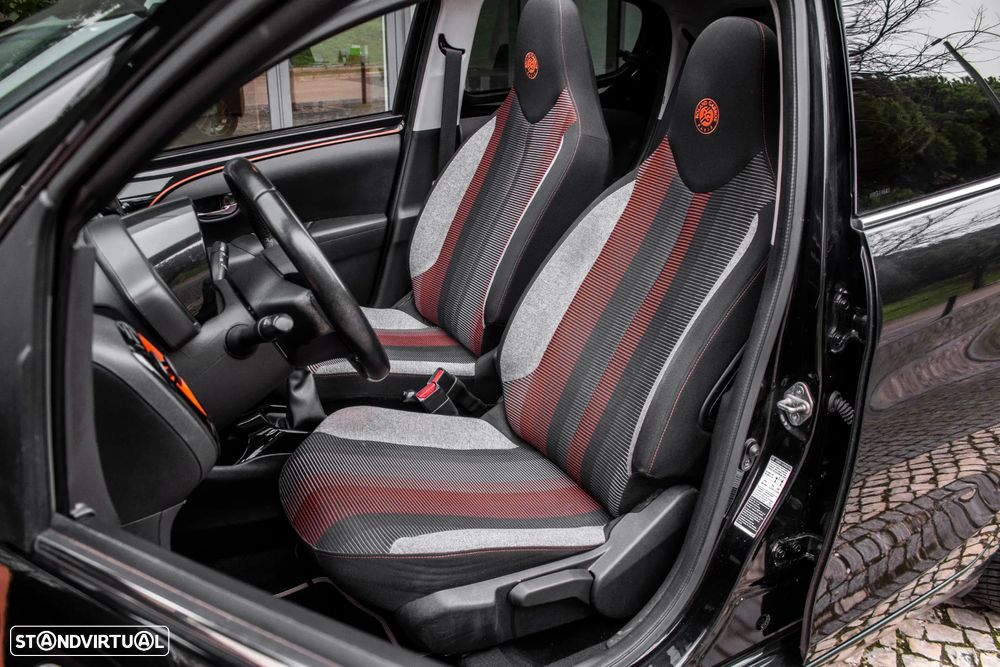 Peugeot 108 1.2 PureTech Top! Roland Garros - 23