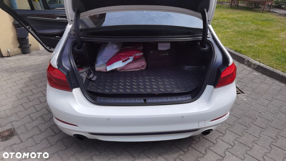 BMW Seria 5 530e iPerformance - 6