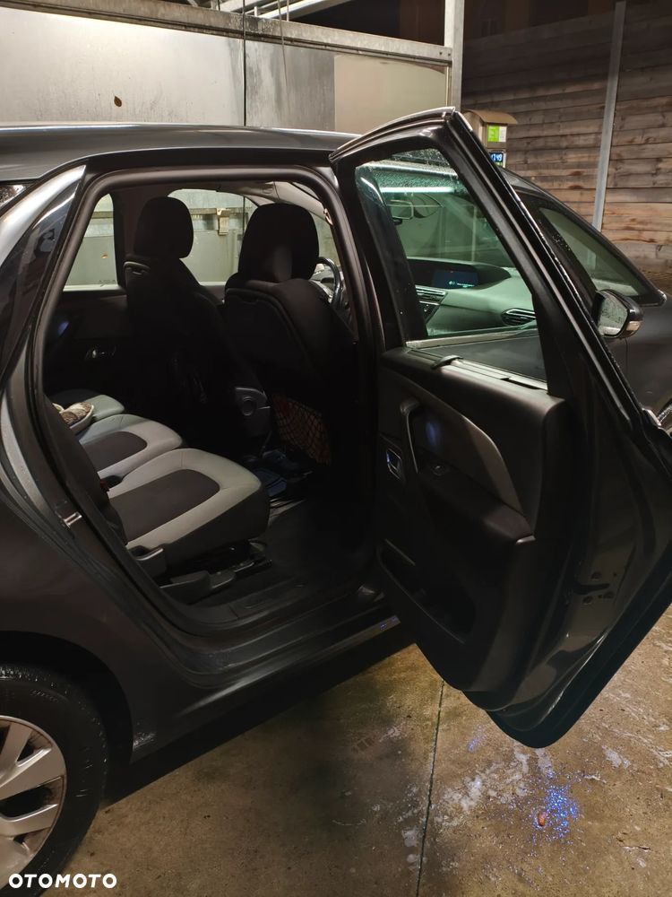 Citroën C4 Picasso - 9