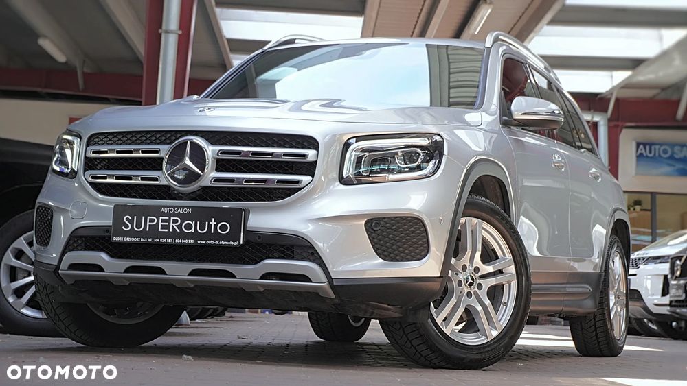 Mercedes-Benz GLB 200 7G-DCT - 4