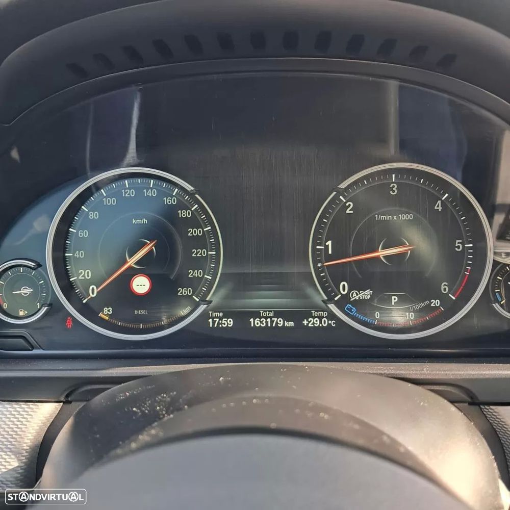 BMW M550d xDrive Auto - 11