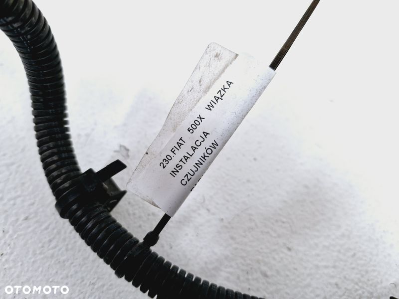 FIAT 500X 500 X WIĄZKA INSTALACJA CZUJNIKÓW PARKOWANIA PDC TYŁ TYLNA 00519736570 - 2