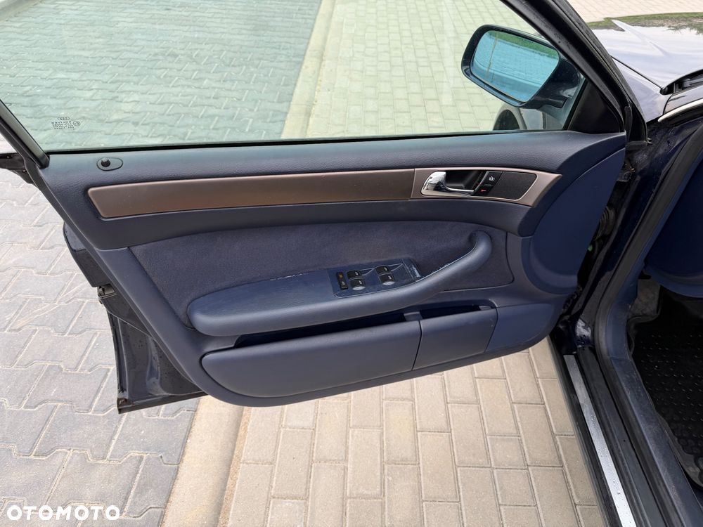 Audi A6 Avant - 30