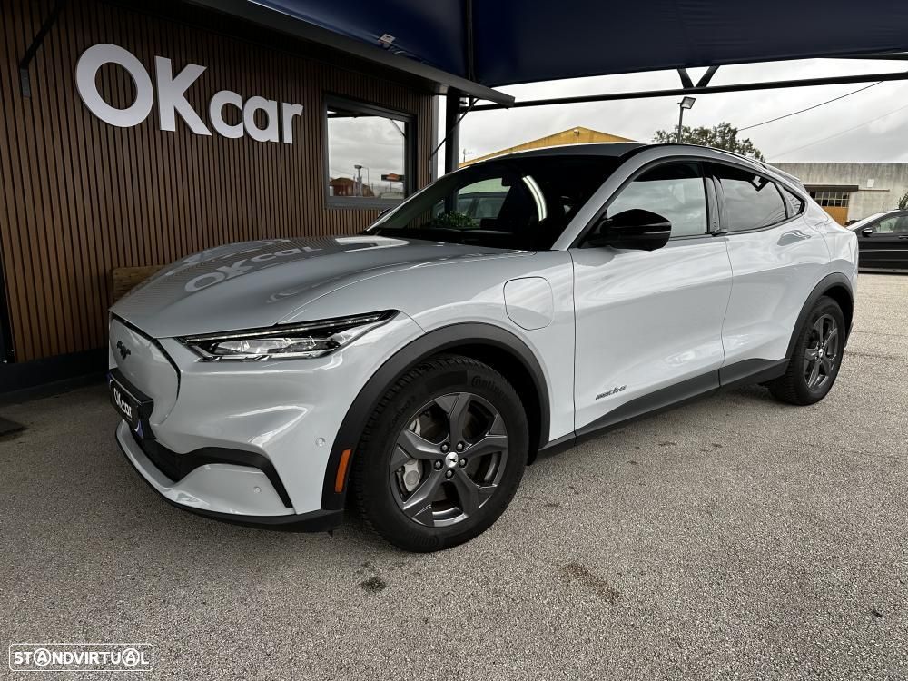 Ford Mustang Mach-E Standard - 13