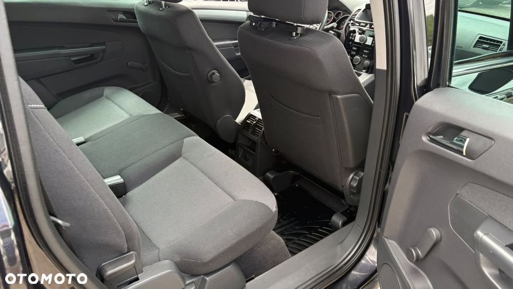 Opel Zafira 1.7 CDTI - 19