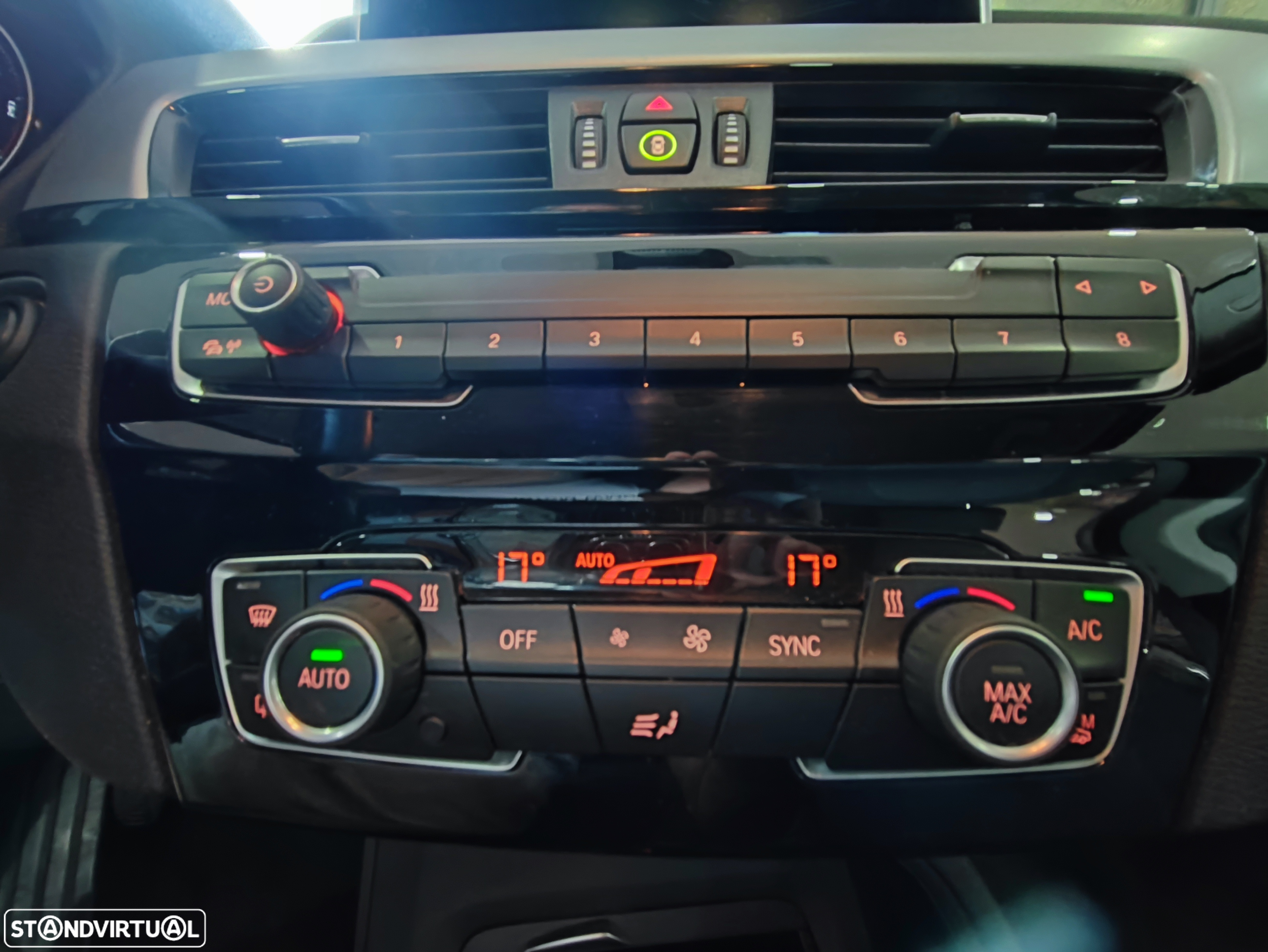 BMW X1 16 d sDrive Advantage - 40