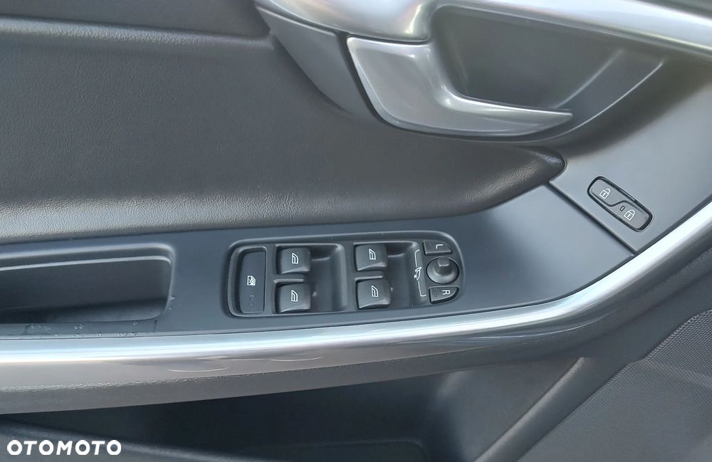 Volvo S60 T5 RDesign - 27