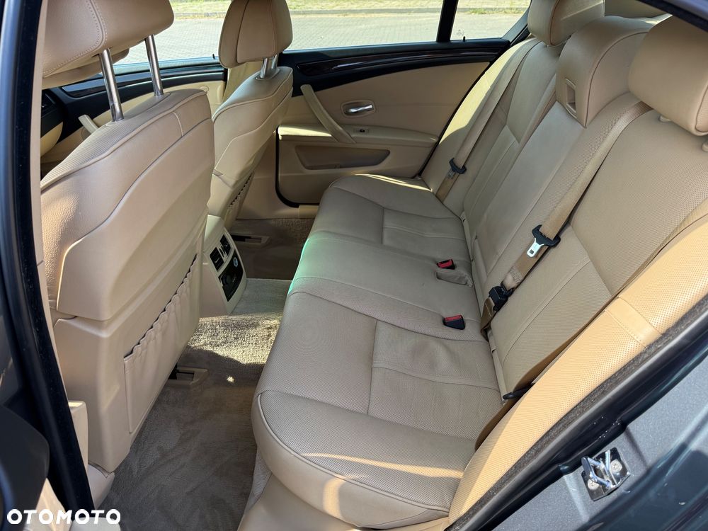 BMW Seria 5 - 14