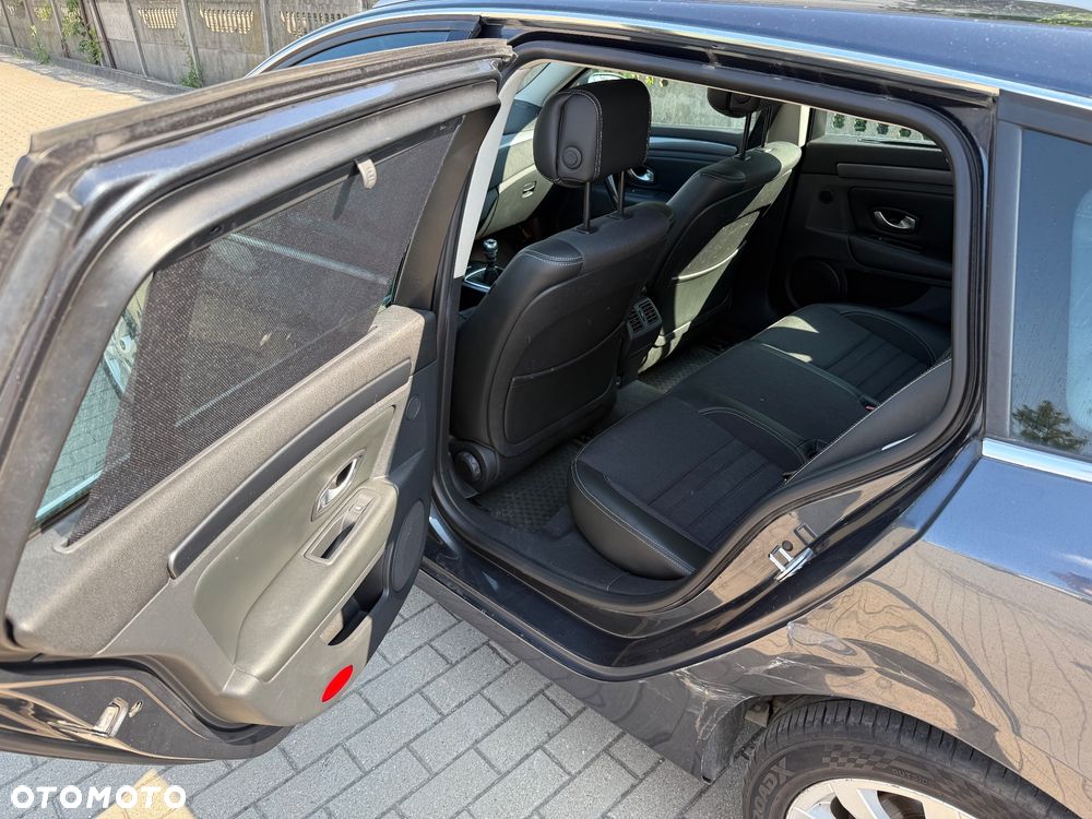 Renault Laguna 2.0 dCi Black Edition - 21