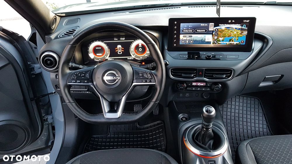 Nissan Juke 1.0 DIG-T N-Connecta - 19