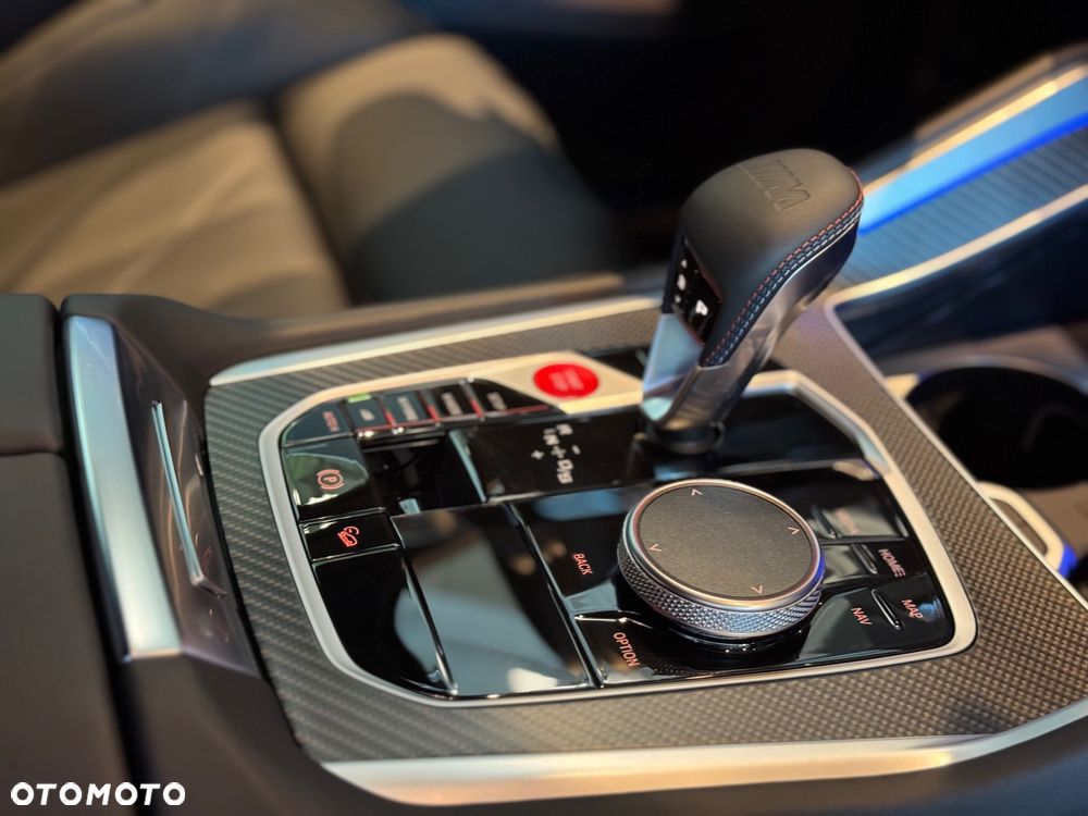 BMW XM 50e PHEV sport - 11