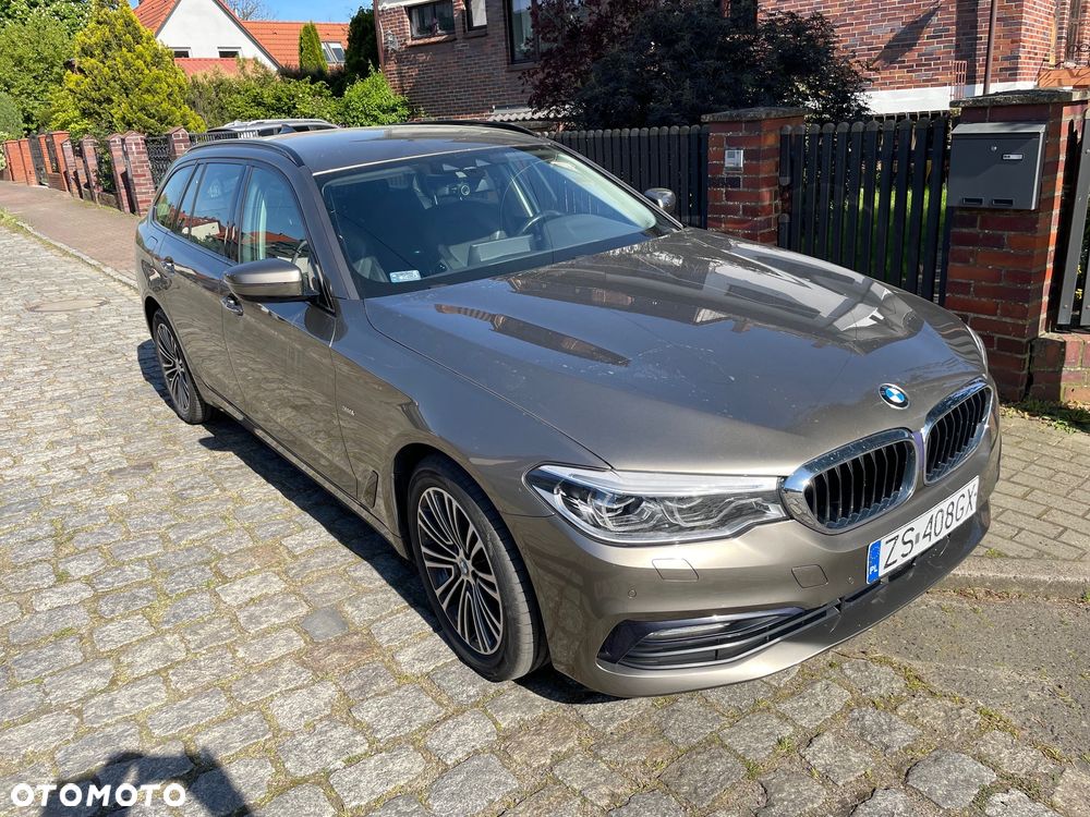 BMW Seria 5 530d Sport Line sport - 6