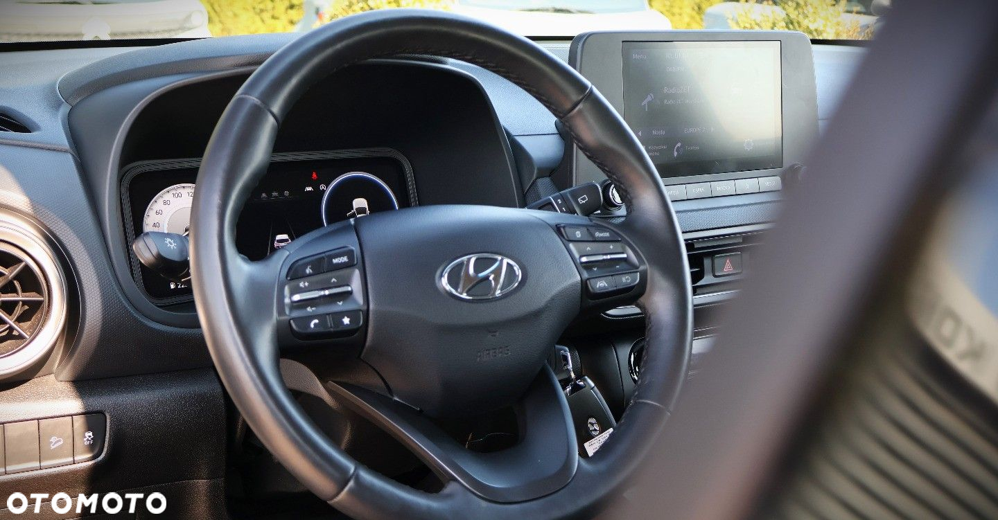 Hyundai Kona - 11