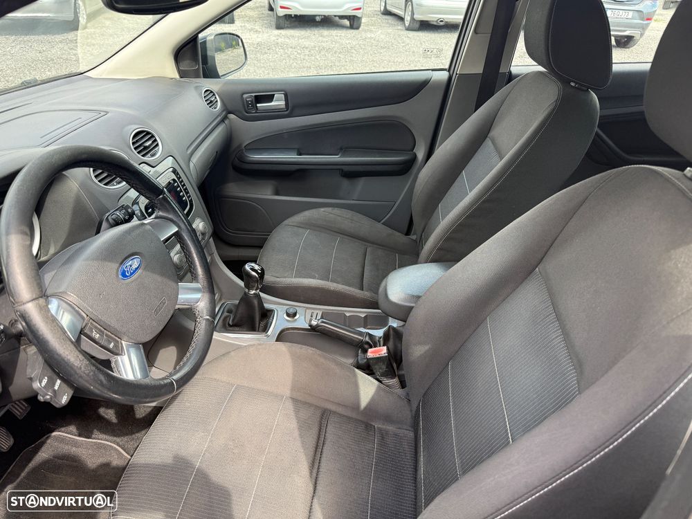Ford Focus 1.6 TDCi Titanium - 12