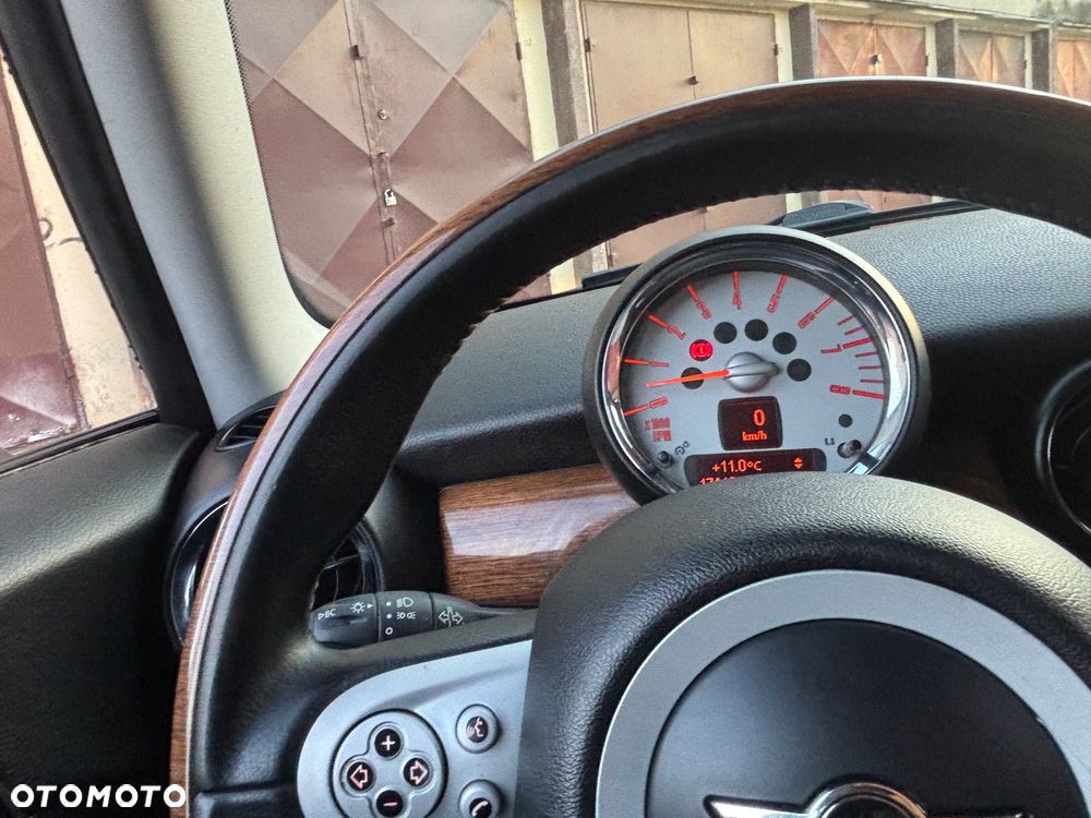 MINI Cooper 50 Camden - 9