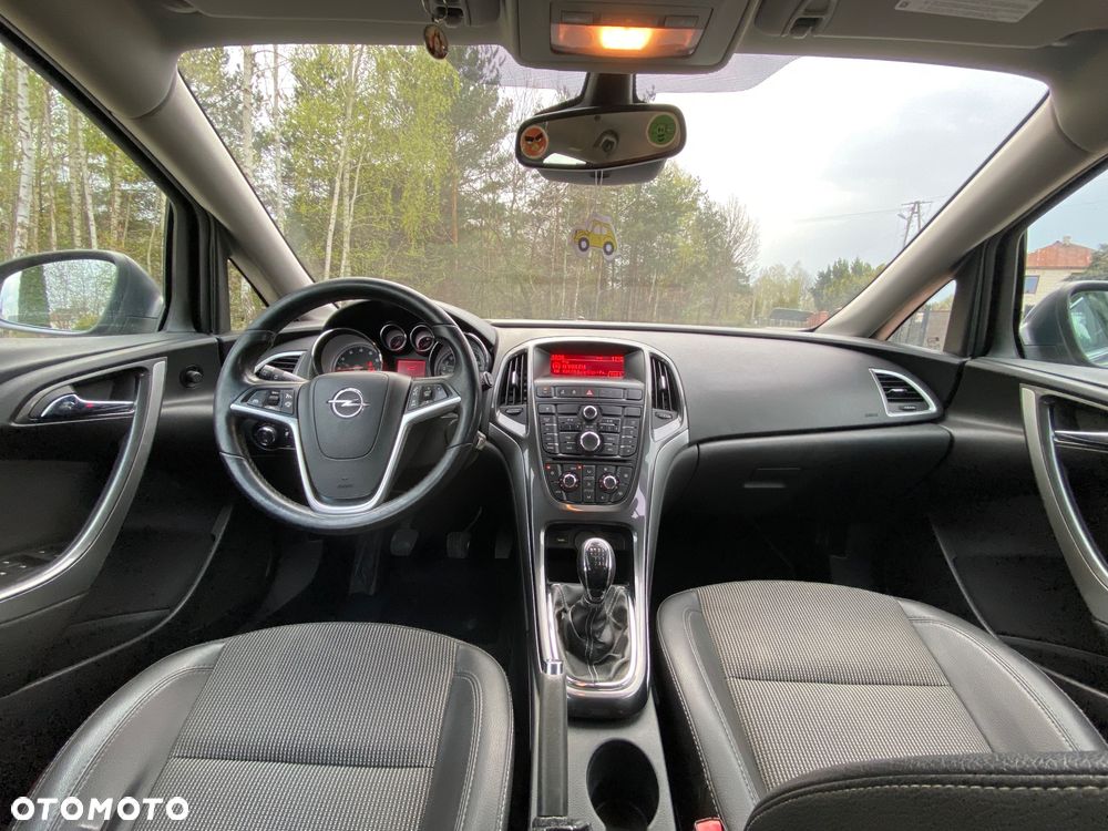 Opel Astra 1.4 Turbo - 13