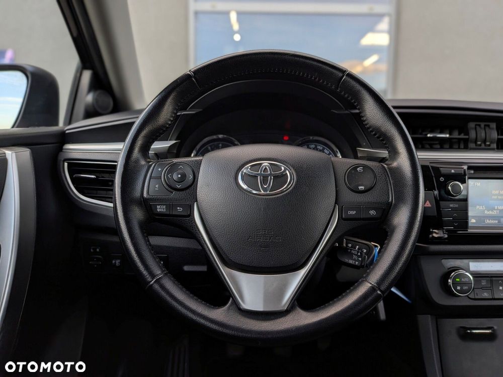 Toyota Corolla 1.6 Premium EU6 - 16