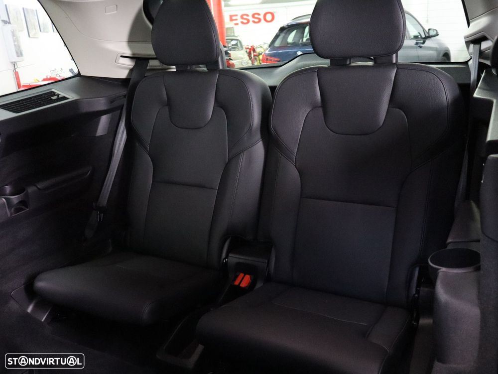 Volvo XC 90 2.0 T8 PHEV Core AWD - 8