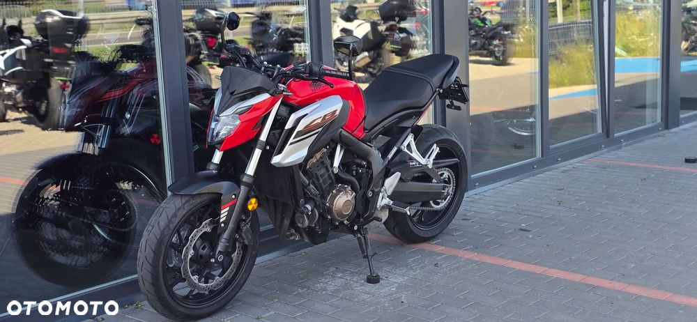 Honda CB - 31