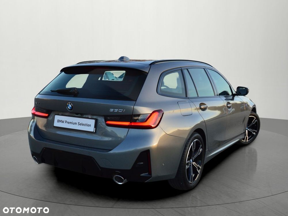 BMW Seria 3 330i xDrive M Sport sport - 5
