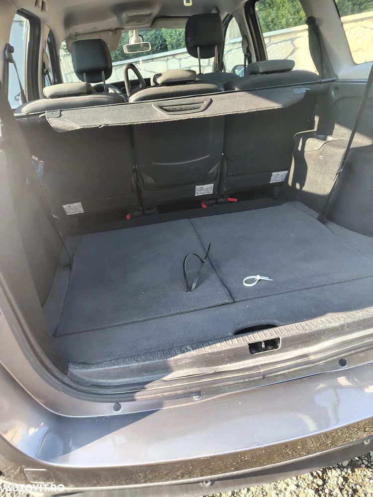 Renault Grand Scenic 1.6 dCi Energy Privilege - 8