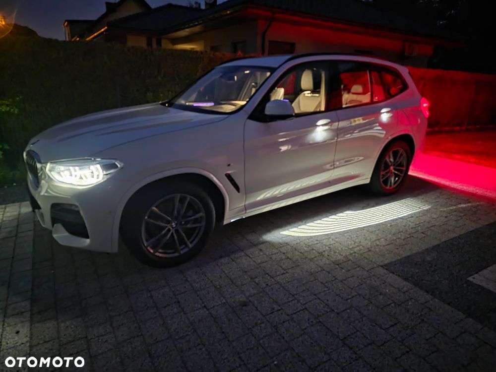 BMW X3 xDrive20i - 1