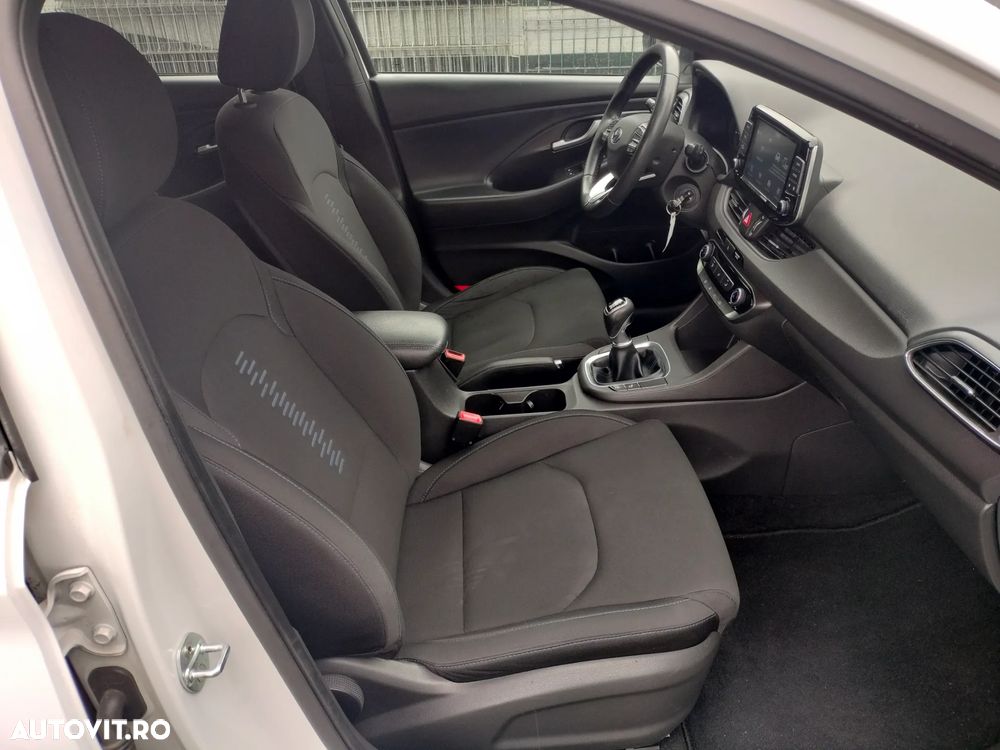 Hyundai i30 1.4 T-GDI Style - 5