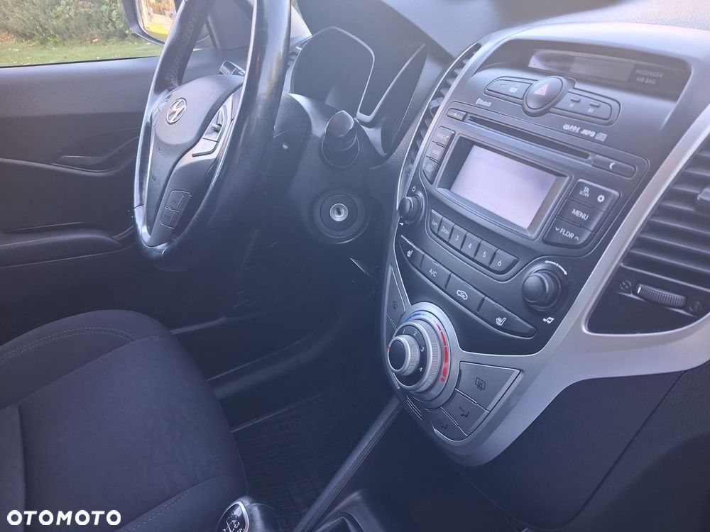 Hyundai ix20 - 30