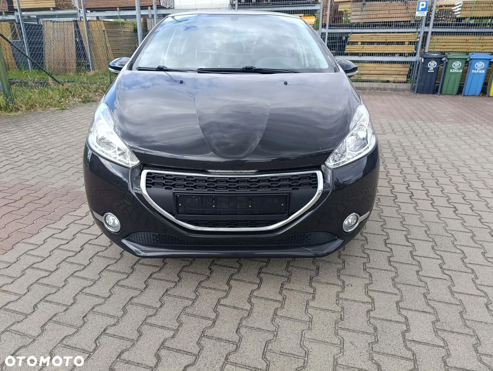 Peugeot 208 82 VTI Allure - 8