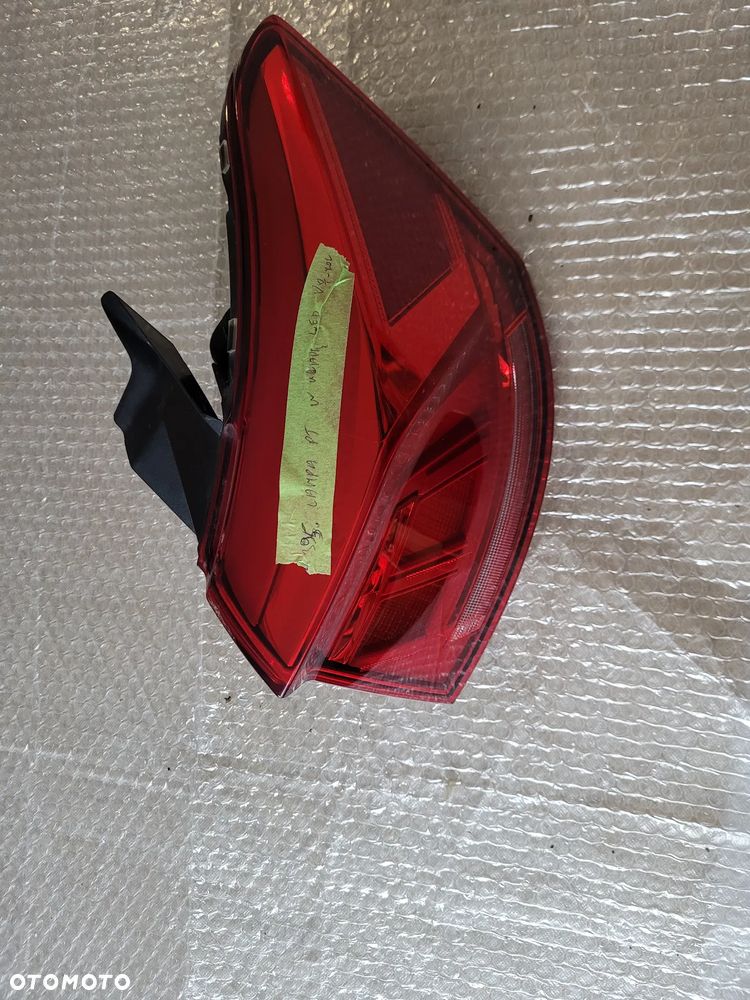 Lampa Prawy Tył LED  VW T-ROC 2GA945096 Ładna - 6